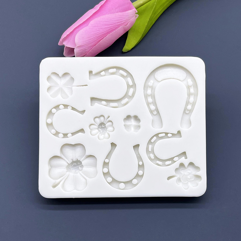 Horseshoe Four Leaf Clover Luc - đánh giá và giá Horseshoe Game Set